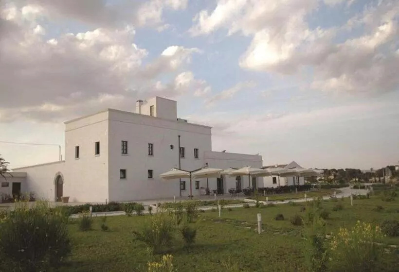 هتل Saraceno Al Faro