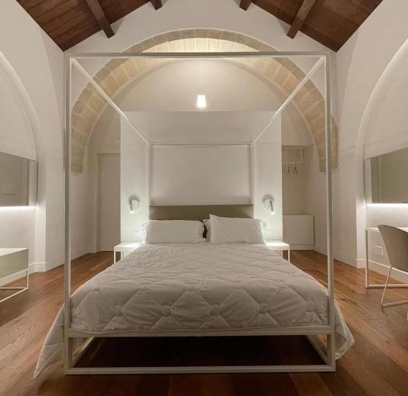 ホテル Saraceno Al Faro