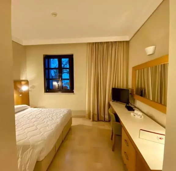 هتل Saraceno Al Faro