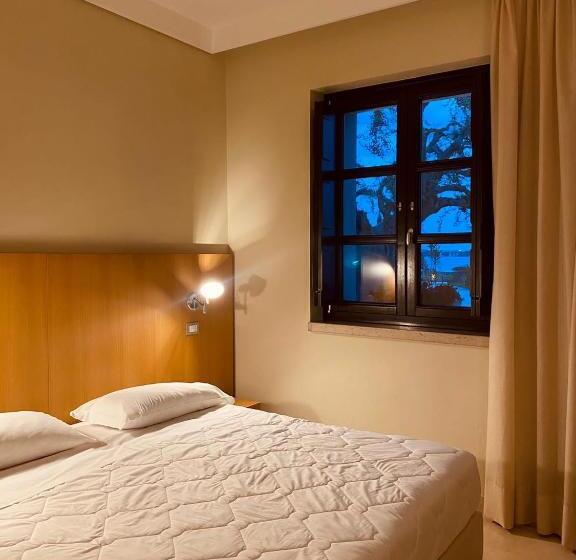 ホテル Saraceno Al Faro