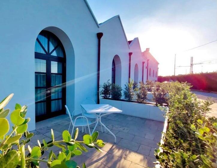 ホテル Saraceno Al Faro