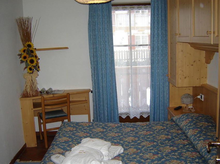 ホテル Stella Alpina