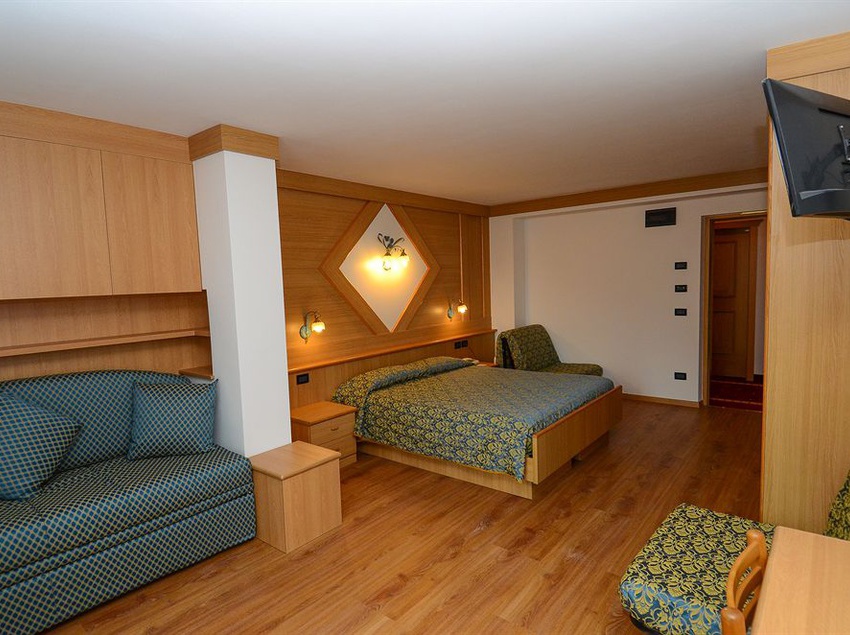 ホテル Stella Alpina