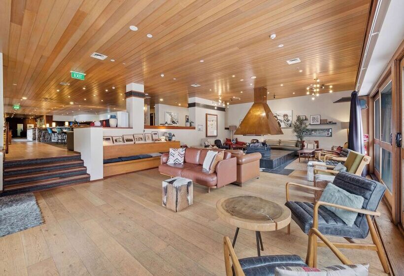 فندق Thredbo Alpine