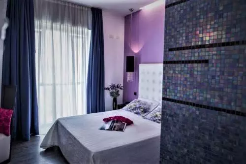 膳宿费 In Lounge Room