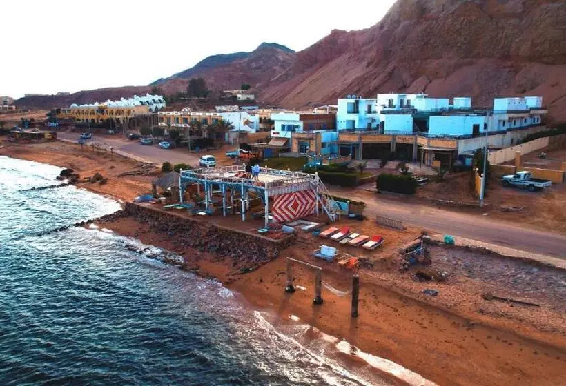 هتل Dahab Bay