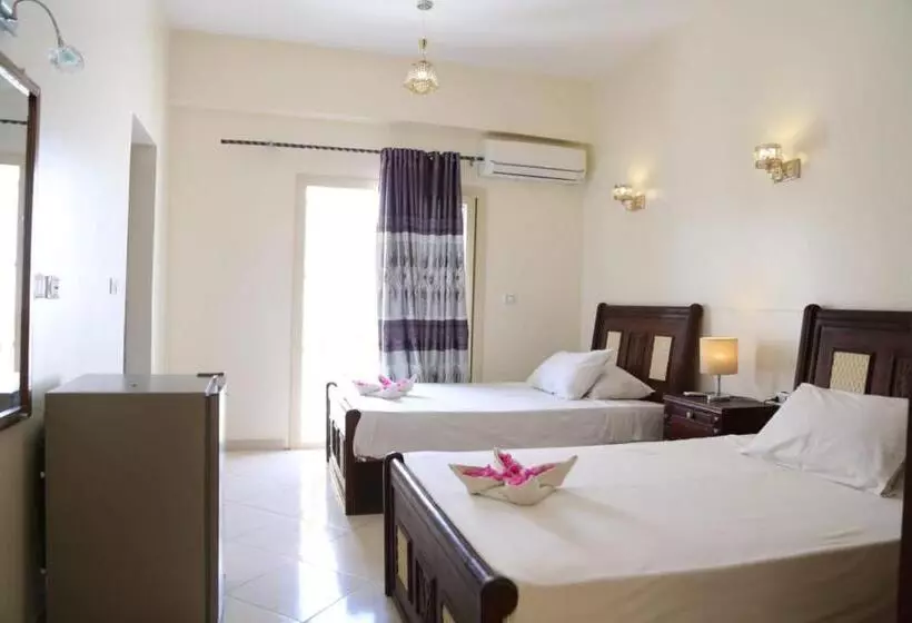 هتل Dahab Bay