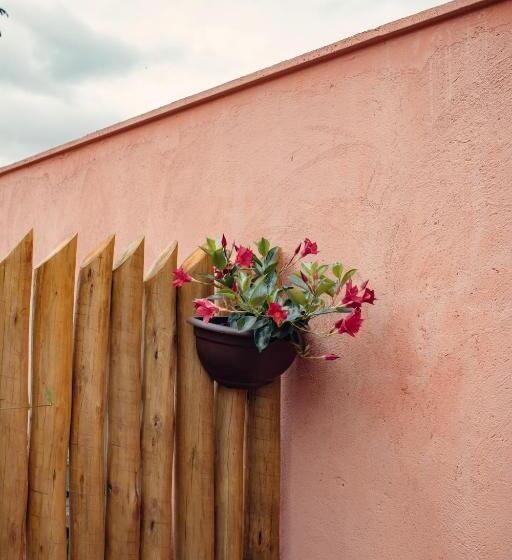 פנסיון Vila Bonita Guest House