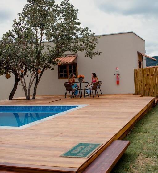 פנסיון Vila Bonita Guest House