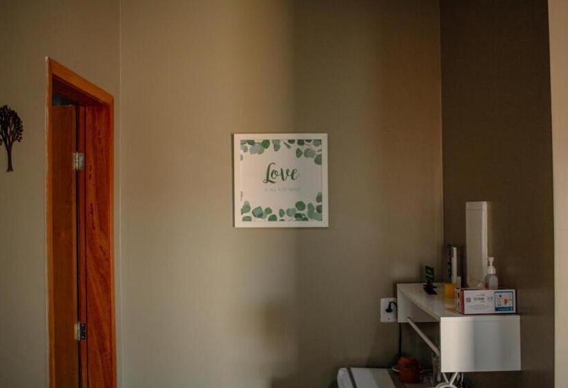 פנסיון Vila Bonita Guest House