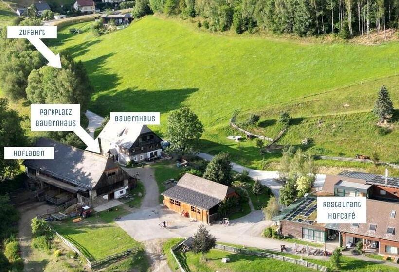 فندق Adelwöhrer Bauernhaus