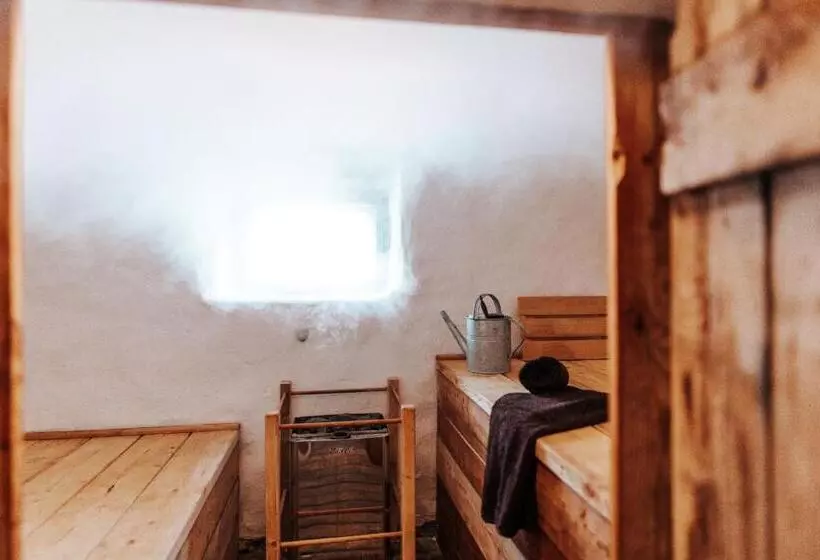 ホテル Adelwöhrer Bauernhaus