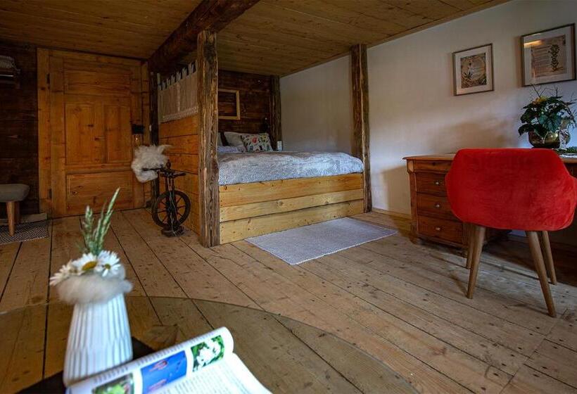 فندق Adelwöhrer Bauernhaus