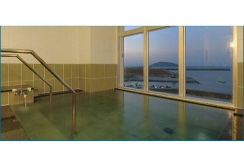 Wind City Hotel Vacation Stay 81473