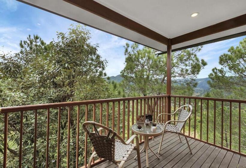 אתר נופש Club Mahindra Binsar Villa