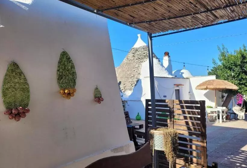 ベッドアンドブレックファースト Trulli La Cariola