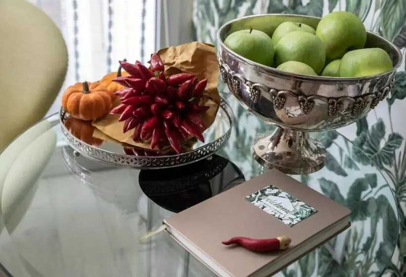 تختخواب و صبحانه Welchome Charming House