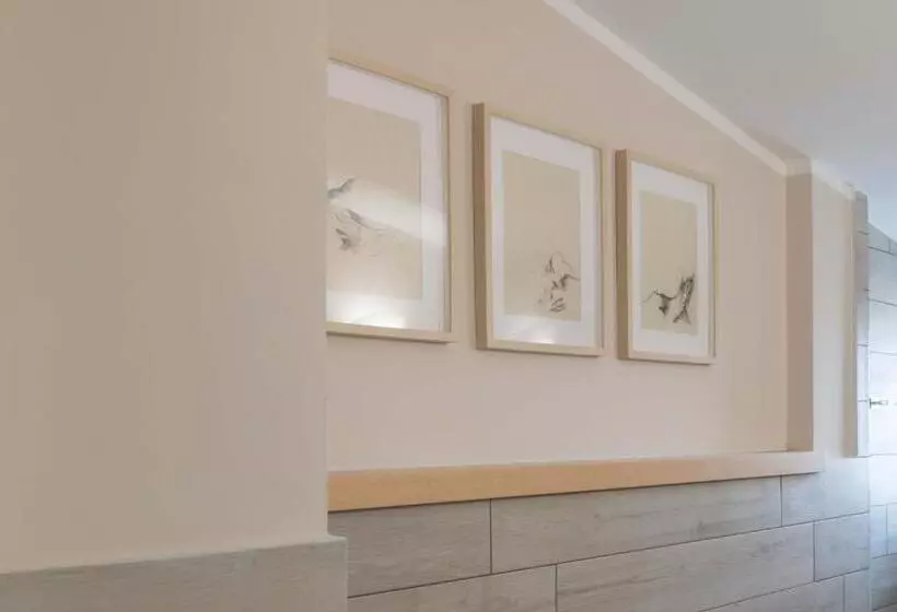 تختخواب و صبحانه Welchome Charming House