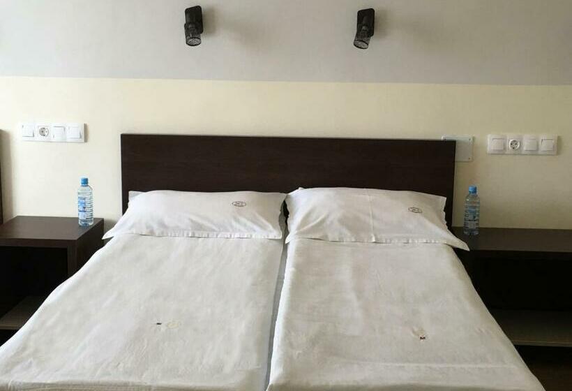 Motel Kilometrul Zero