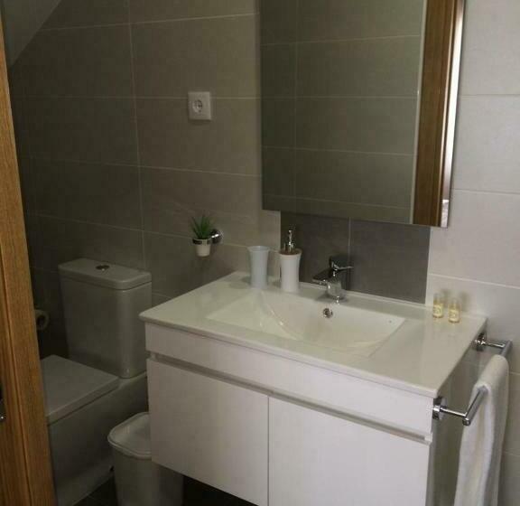 بنسيون Casinha Do Rossio