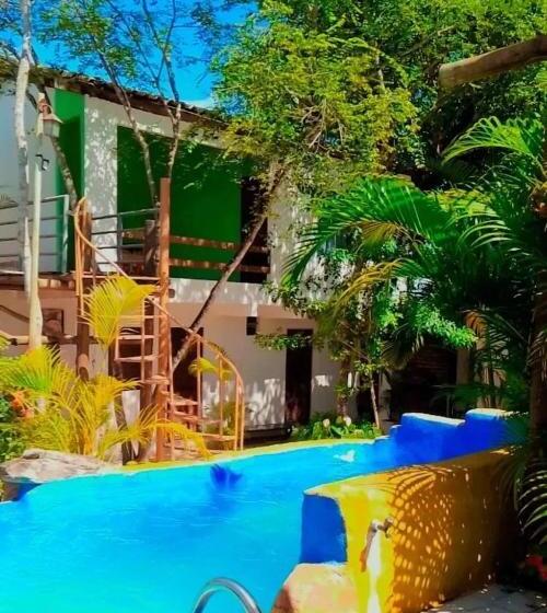 بنسيون Villa Almm