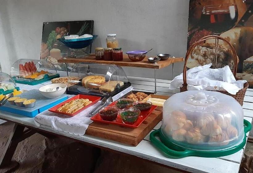 بنسيون Villa Almm