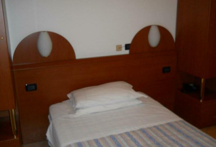 פנסיון Villa Bruna