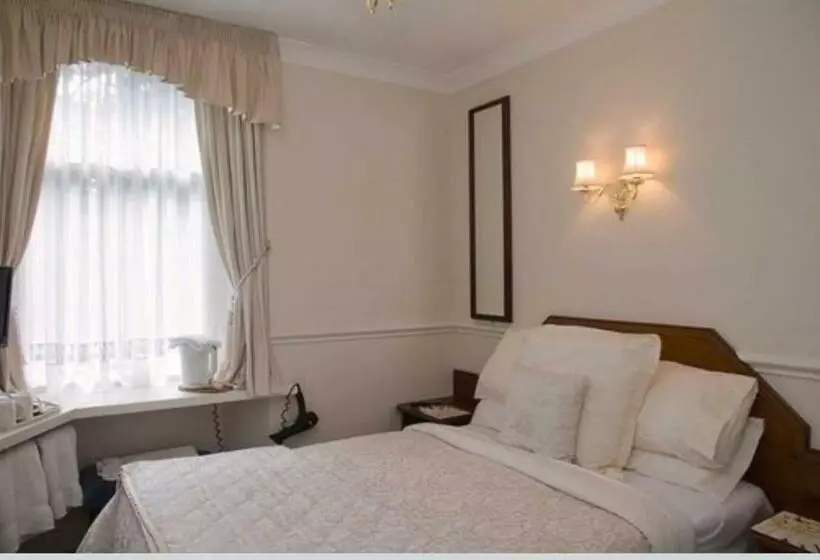 پانسیون Windermere Lynwood Guest House