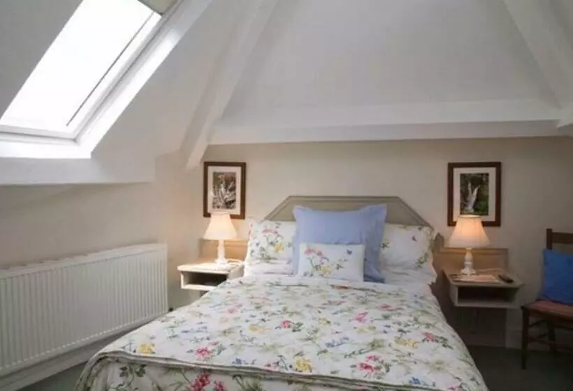 پانسیون Windermere Lynwood Guest House