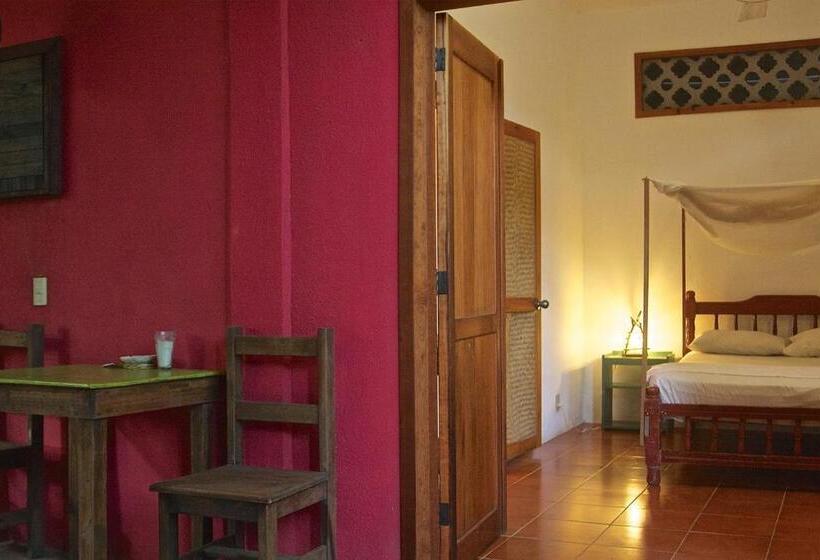 ユースホステル Posada Paloma