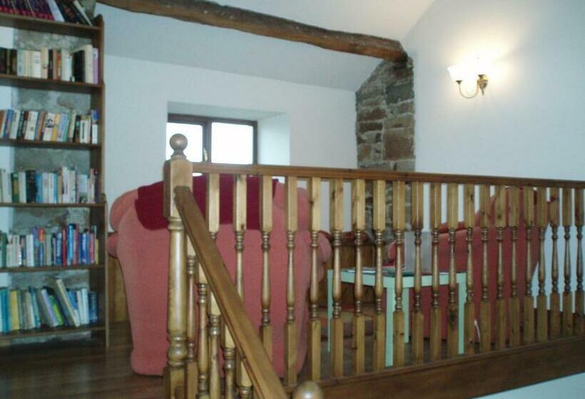 مبيت وإفطار Foxhill Barn