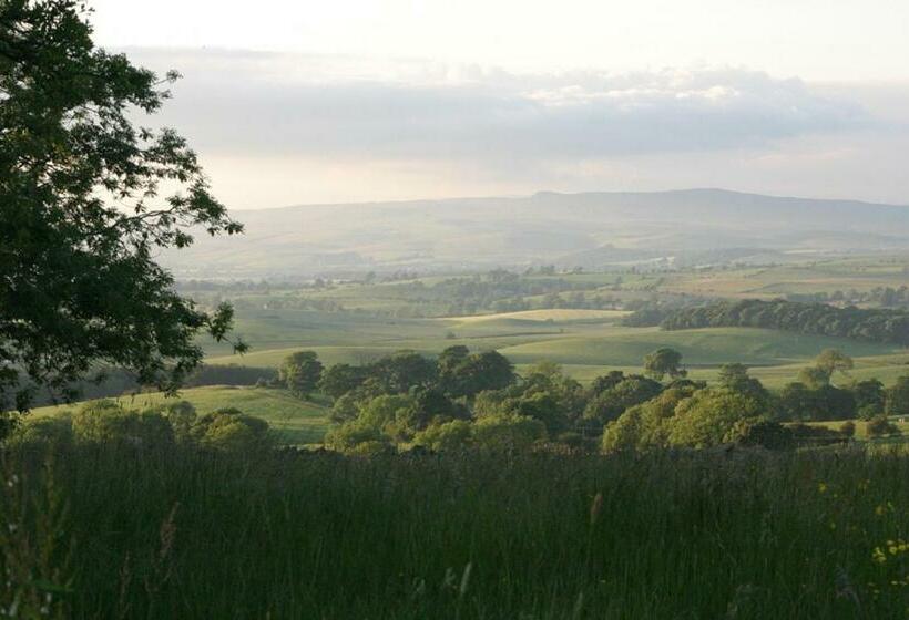 مبيت وإفطار Foxhill Barn