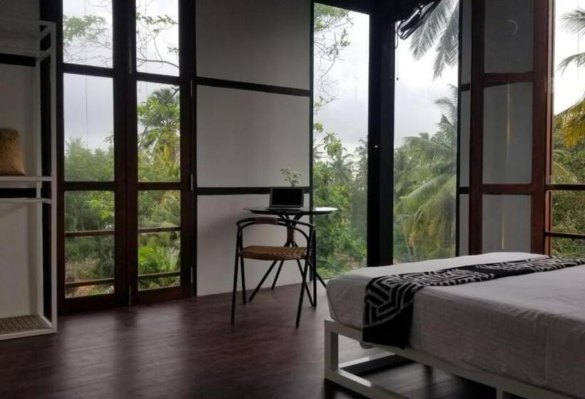 בית מלון כפרי Colive Ahangama