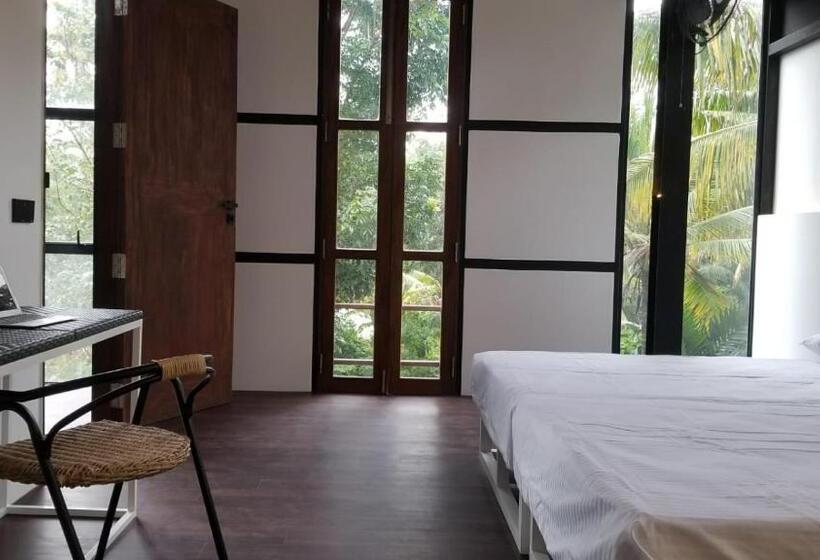 בית מלון כפרי Colive Ahangama