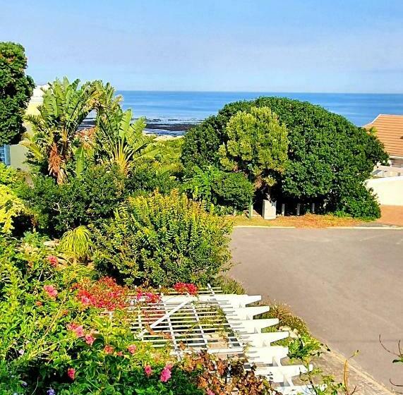 פנסיון Belle Vue Guesthouse