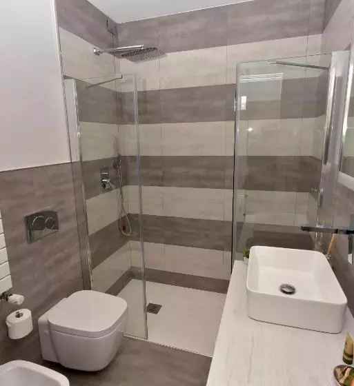 پانسیون Eden Rooms