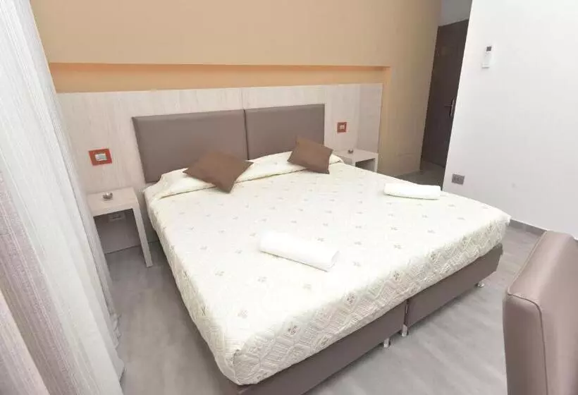 پانسیون Eden Rooms