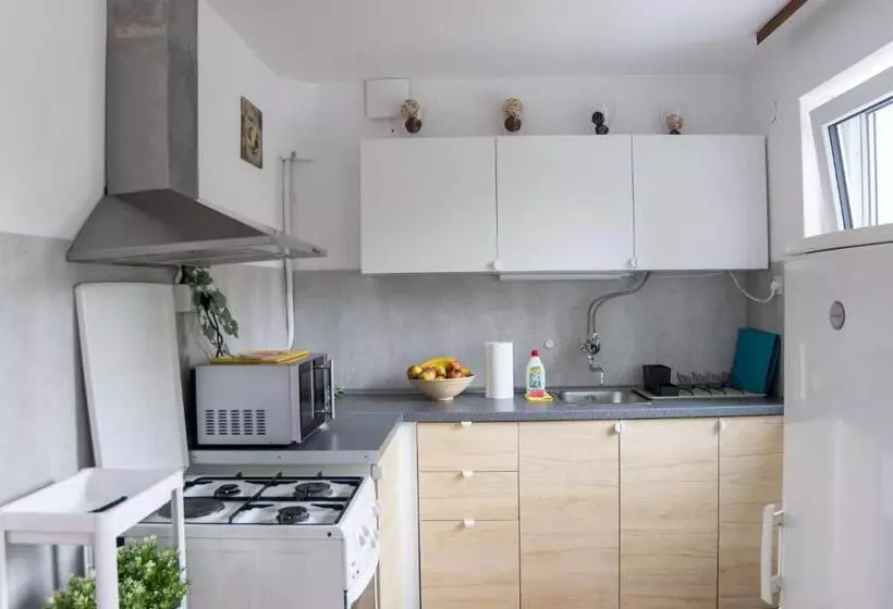 پانسیون Emona Guesthouse Ljubljana