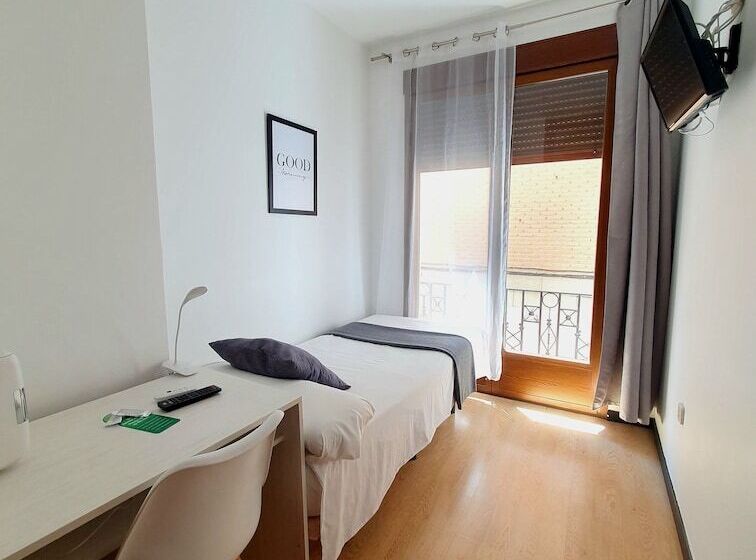 膳宿费 Toledorooms Palacios