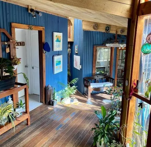 Majatalo Waiheke Island Guesthouse