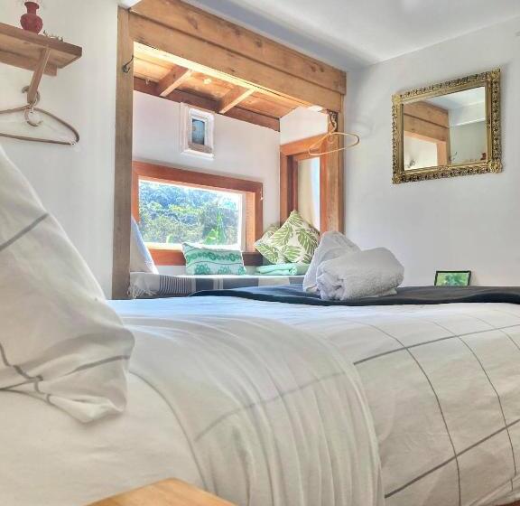 Пансион Waiheke Island Guesthouse