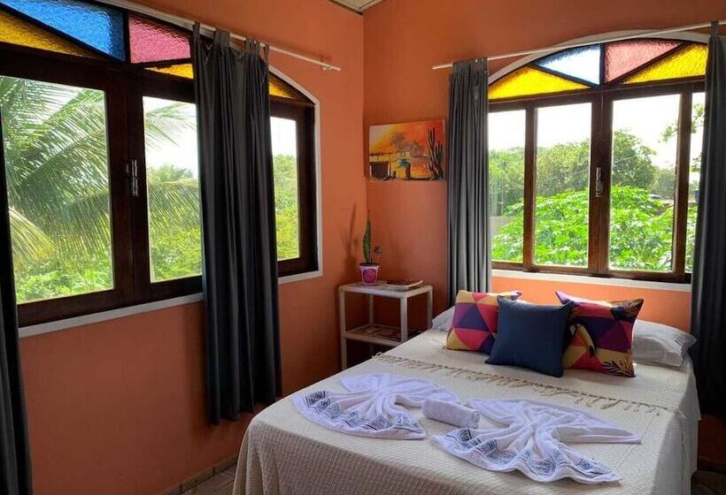 فندق صغير A Arca Pousada