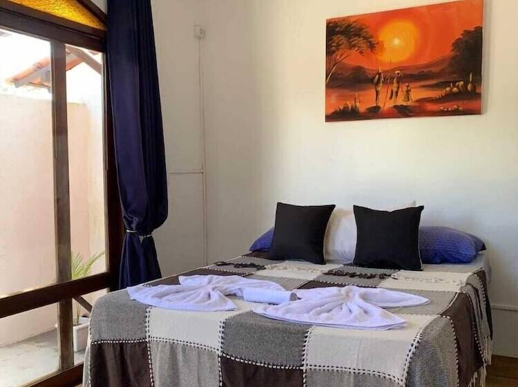 فندق صغير A Arca Pousada