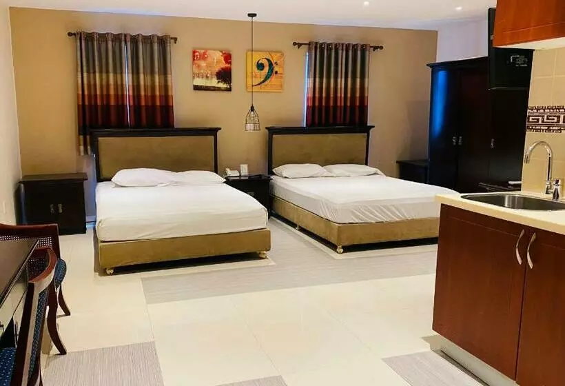 هتل Curacao Suites