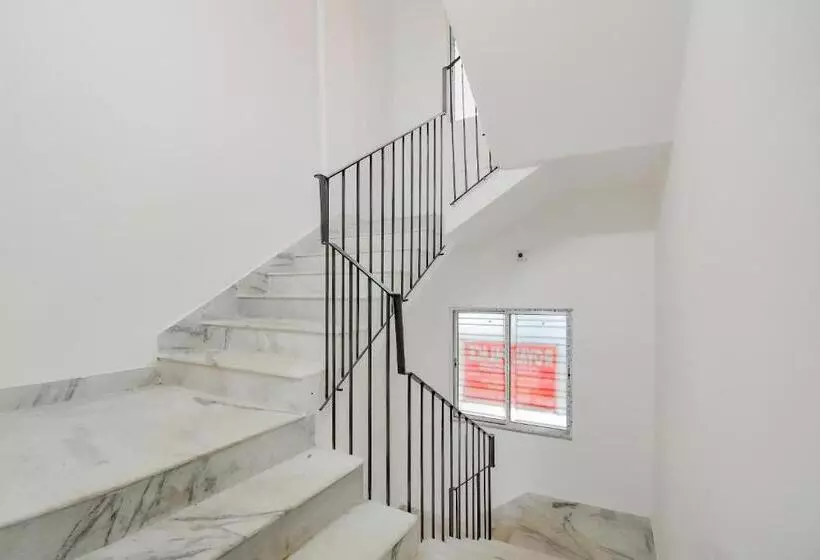 Super Hotel O Royal Palace