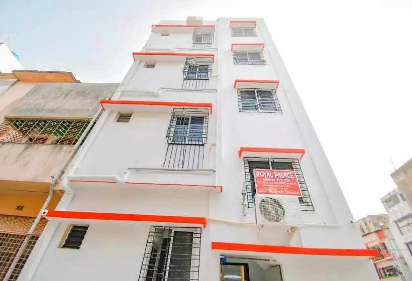 Super Hotel O Royal Palace