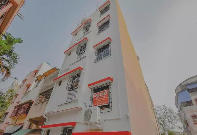 Super Hotel O Royal Palace