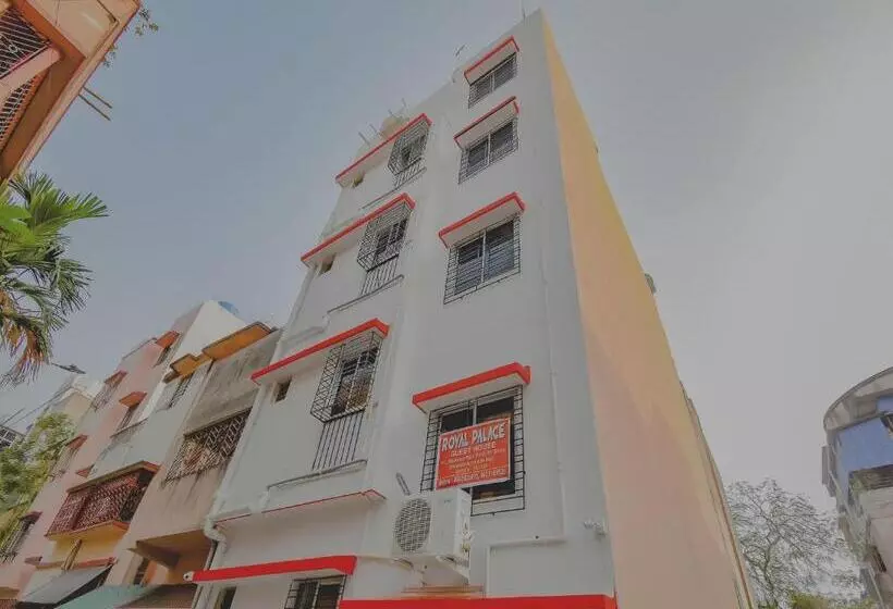 Super Hotel O Royal Palace