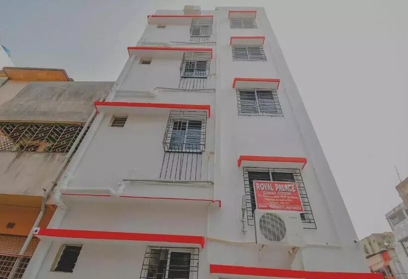 Super Hotel O Royal Palace