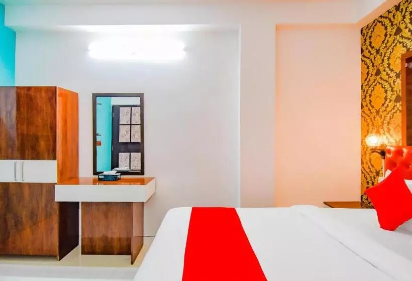 Super Hotel O Royal Palace